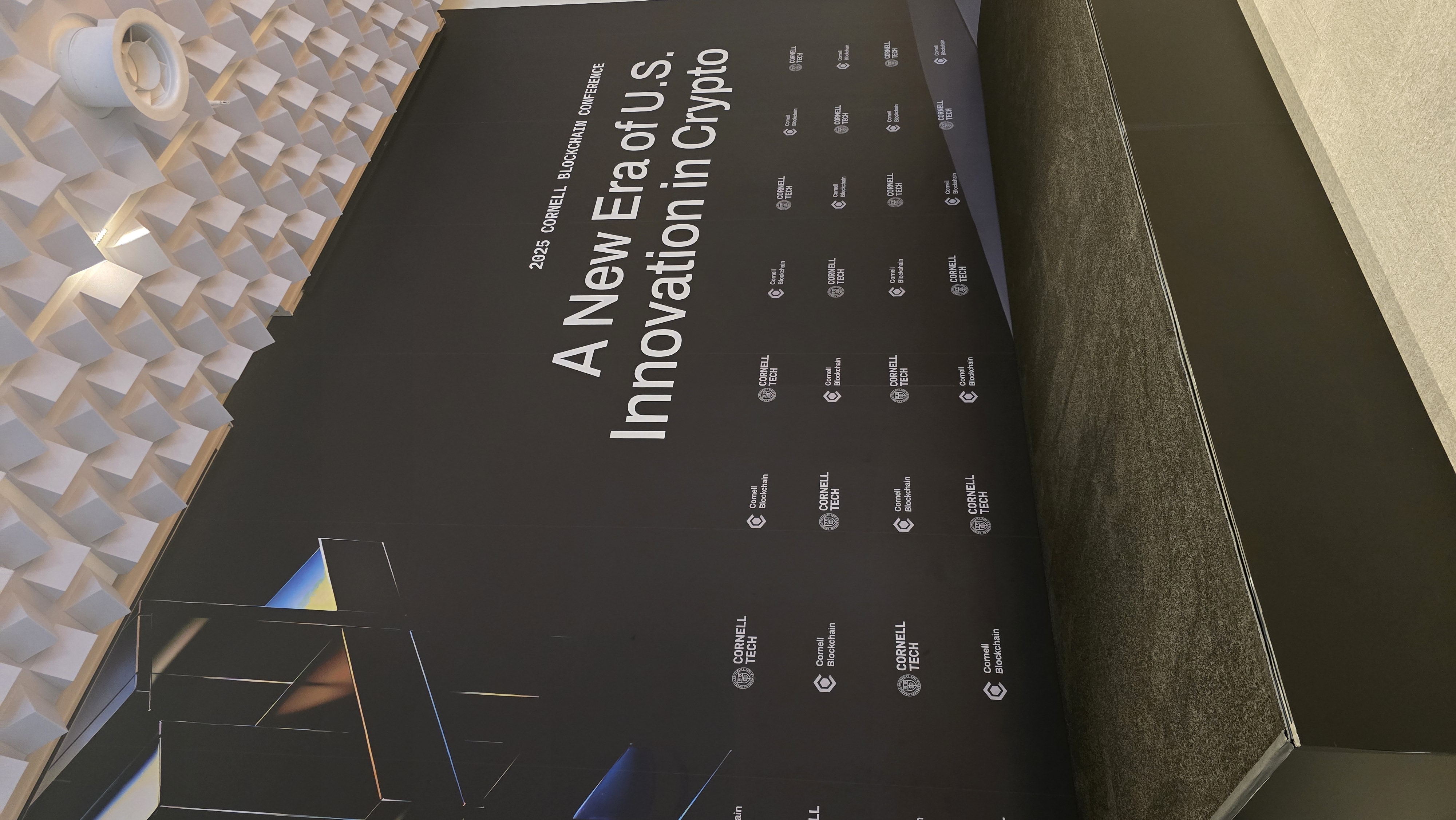 Cornell Blockchain Logo